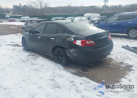 2011 Infiniti M37X z USA, uszkodzony, nr VIN JN1BY1AR7BM373538